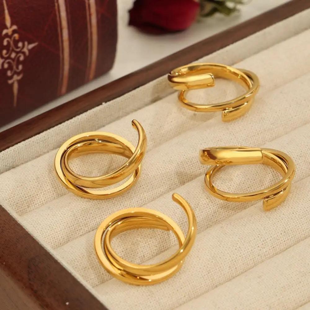 Gold-plated titanium steel ring - Love Salve